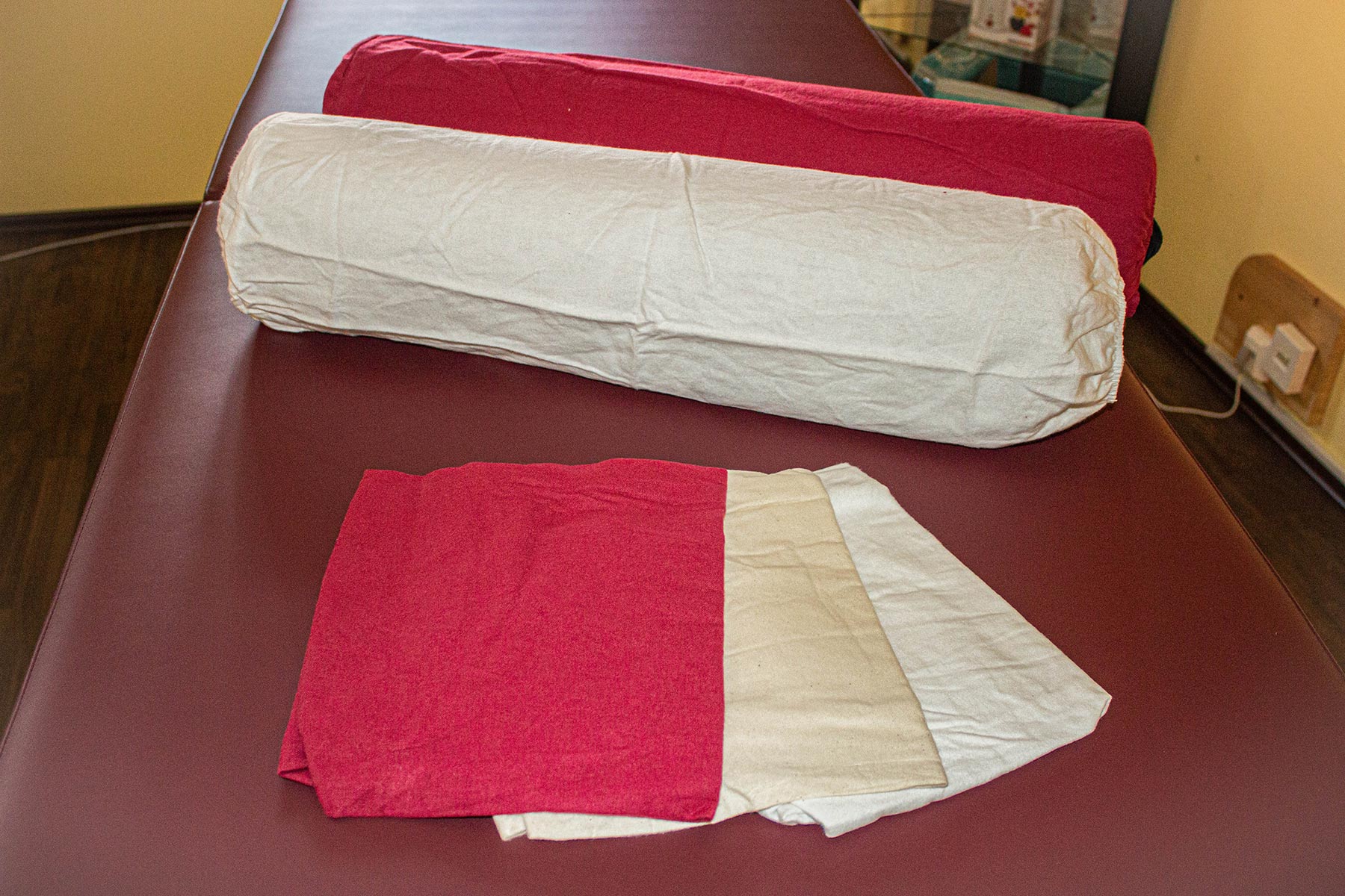 Knierolle mit Flanellbezug