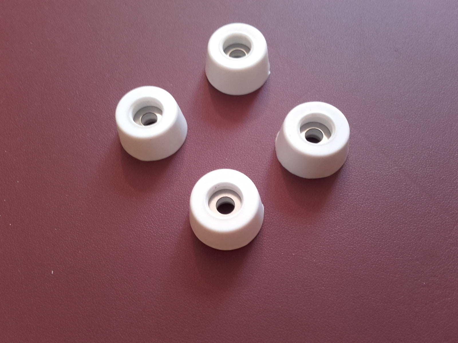 Gummifüße für Holzklappliegen